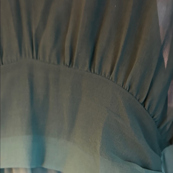 Banana Republic Green Long Sleeve Goddess gown. Great for formal occasions. - Picture 3 of 4